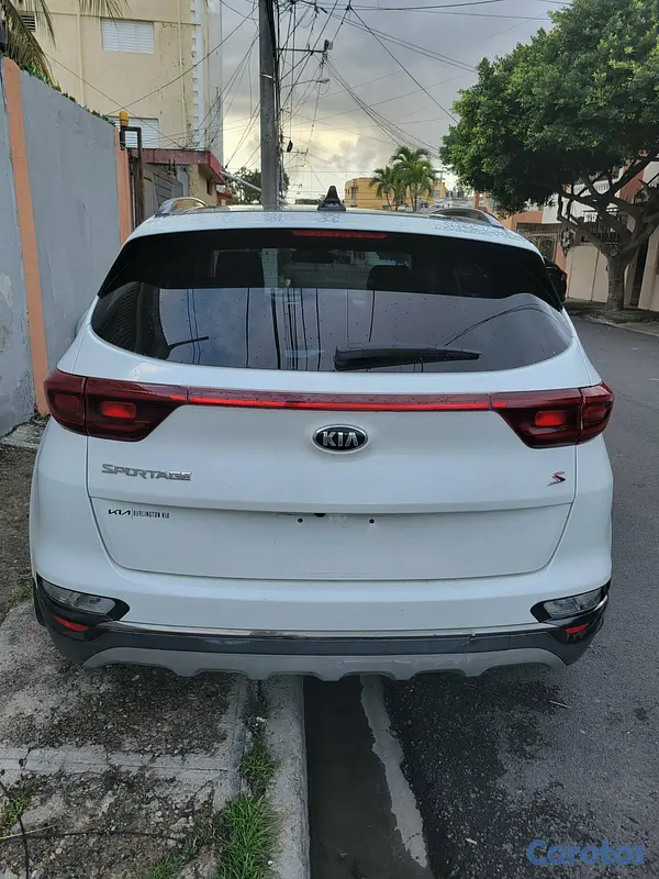 jeepetas y camionetas - Kia sportage s 2020  5