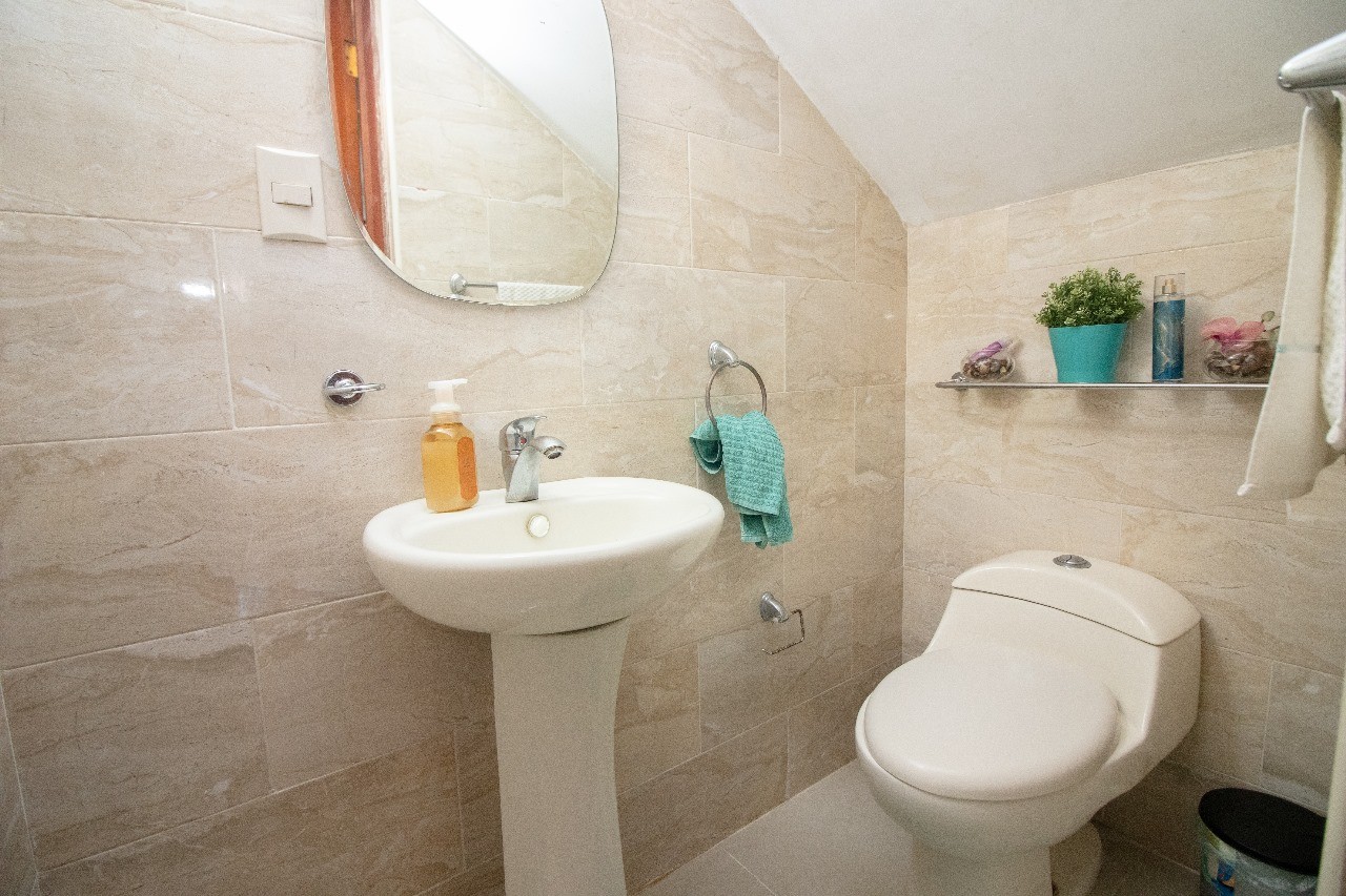 apartamentos - Apartamento en venta Don Honorio 1er Nivel 
 5