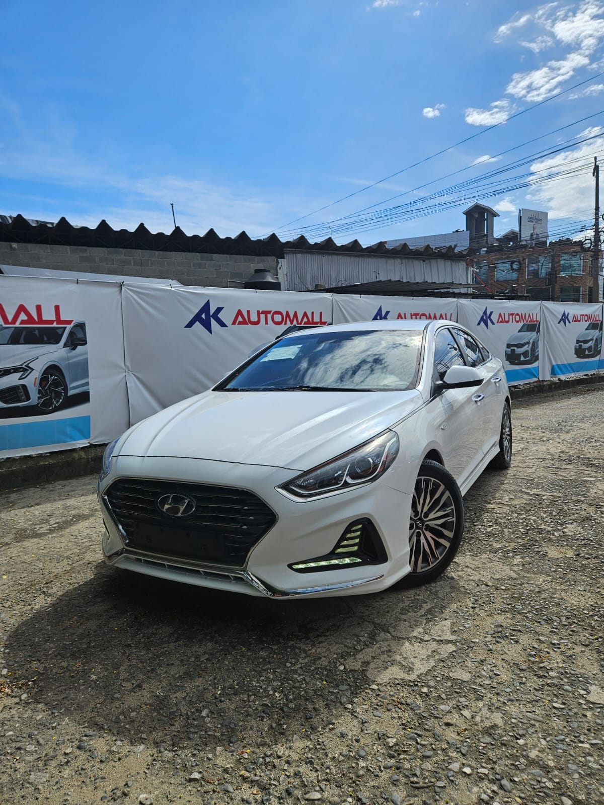 carros - HYUNDAI SONATA 2018 BLANCO GASOLINA 1