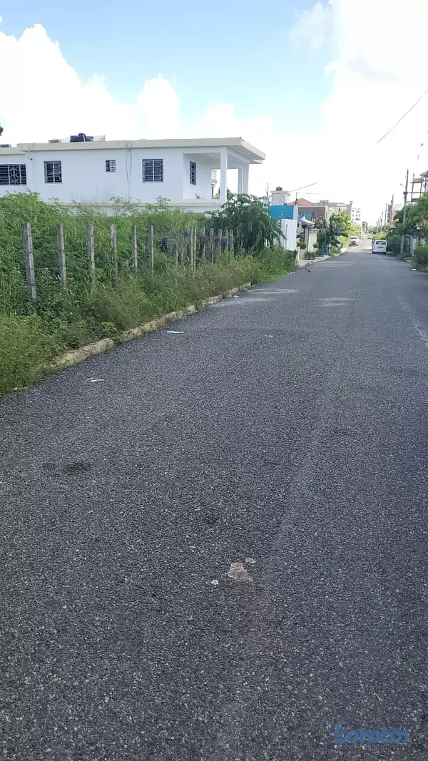 solares y terrenos - Solar Exclusivo de 642 metros en Prado Oriental, Autopista de San Isidro 9