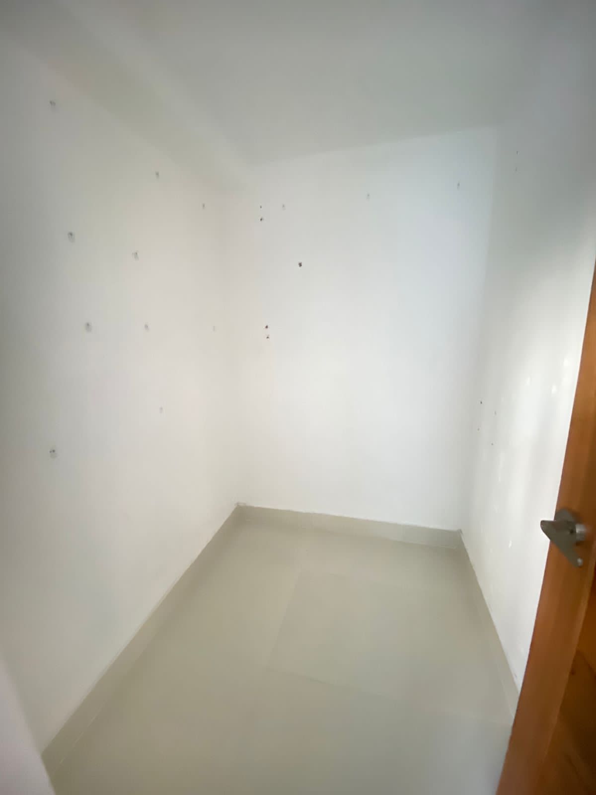 apartamentos - Apartamento 4 habitaciones 3 baños 2 parqueos en venta en Colina de Los Rios  4