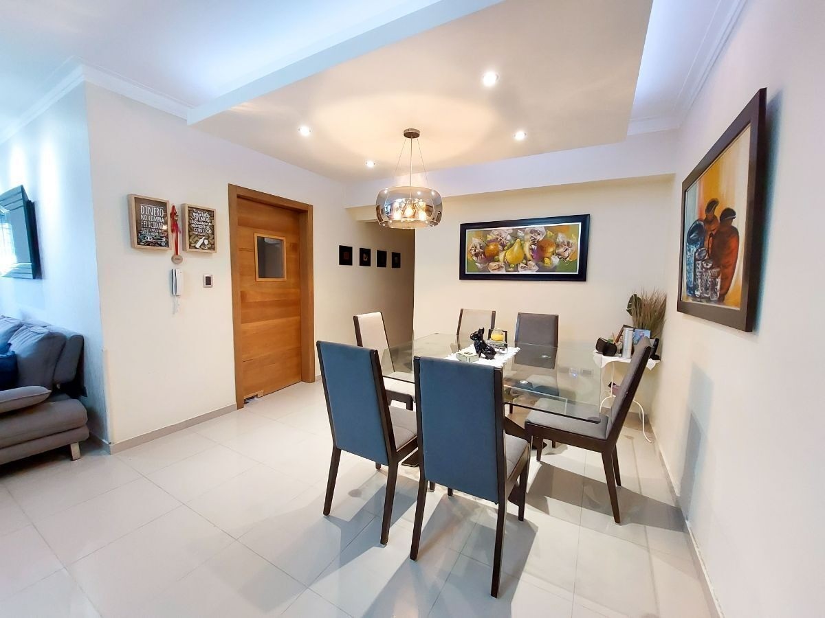apartamentos - 🔵 apartamento  2do piso en arroyo hondo viejo
 2