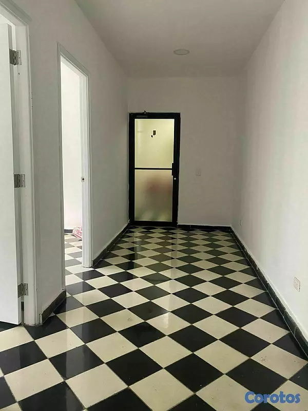 oficinas y locales comerciales - Local comercial en alquiler en Gazcue  3