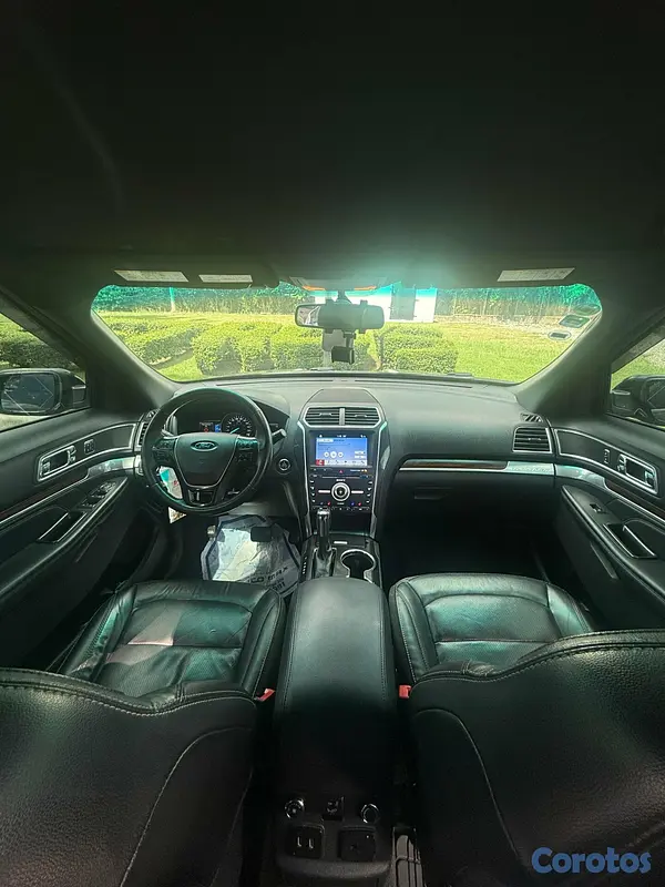 jeepetas y camionetas - FORD EXPLORER LIMITED , 2017, 3 FILAS DE ASIENTOS  2