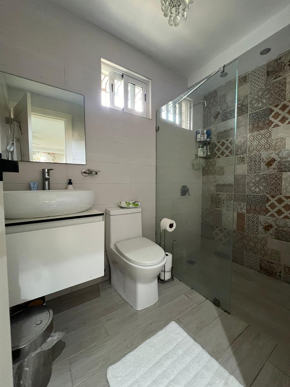 casas - Vendo Casa De 2 Niveles En Arroyo Hondo Sin Interm 5