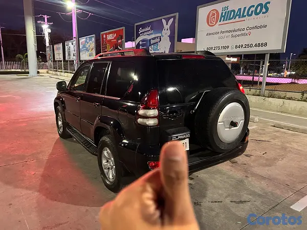 jeepetas y camionetas - Toyota Land Cuiser Prado Vxl 2003 4