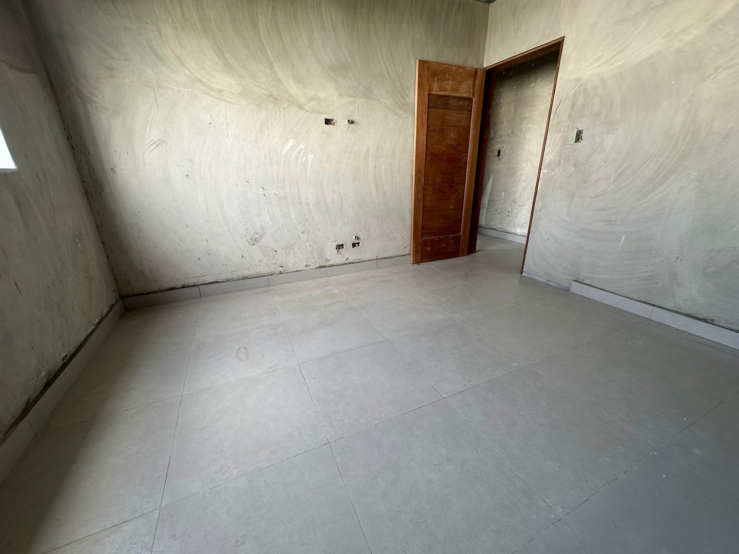 apartamentos - Vendo casi listo, apartamento en venta Mirador Sur
 Precio US$272,000 
-161 M2 
 8