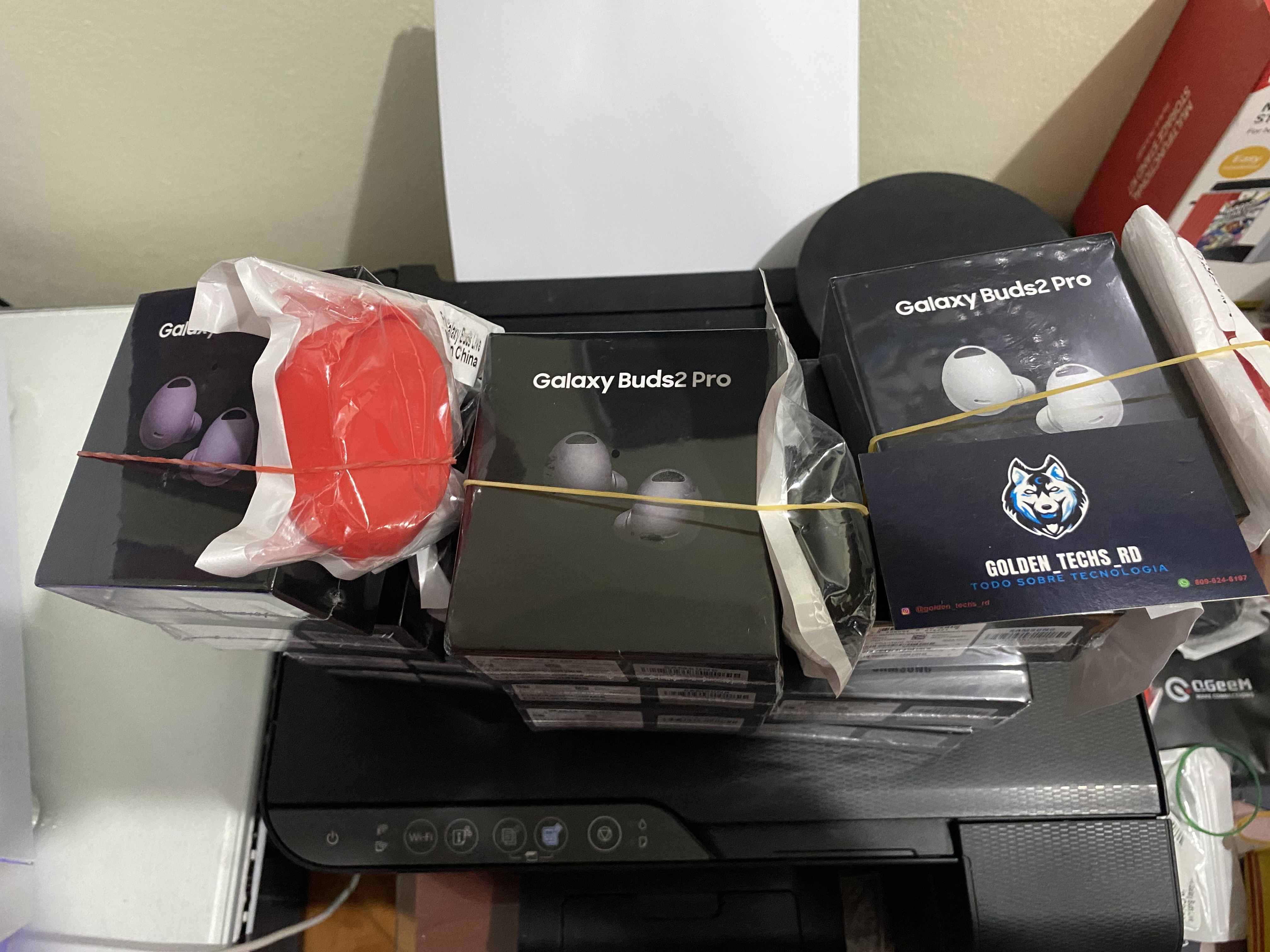 accesorios para electronica - Samsung buds 2 pro, nuevos sellados, cover incluido, 1 mes de garantía
 1