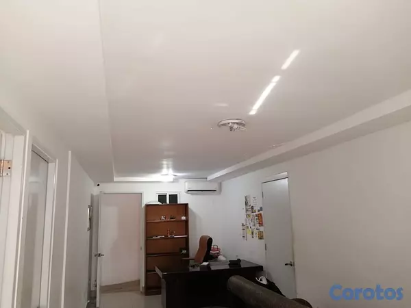 oficinas y locales comerciales - LOCAL COMERCIAL ENSANCHE QUISQUEYA 4