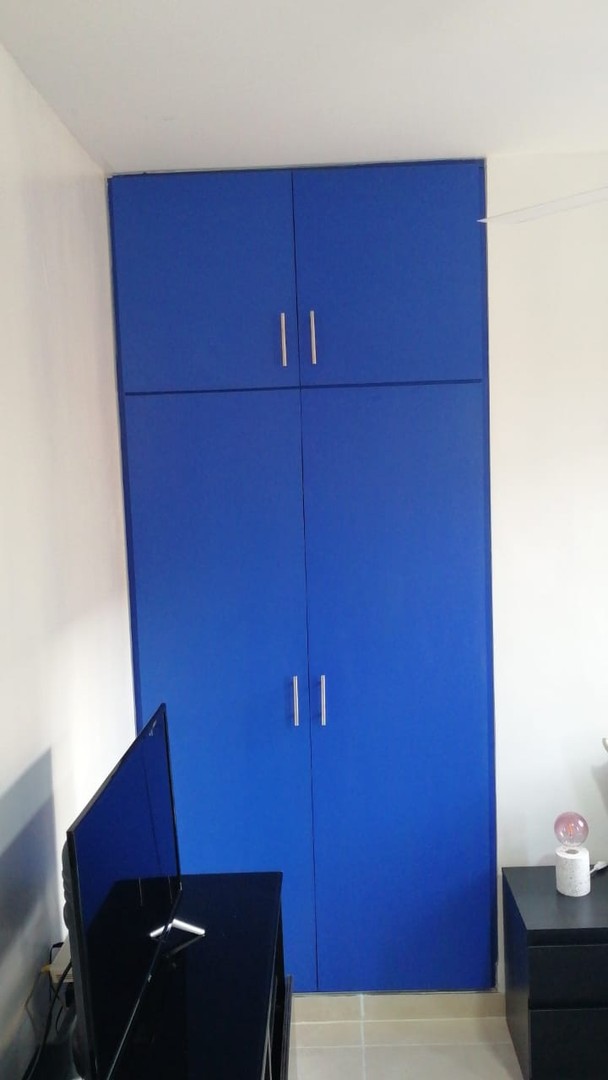 muebles y colchones - Closet en madera  2