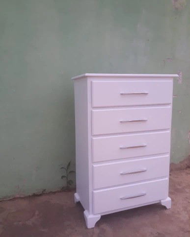 muebles y colchones - Biuro de cinco gavetas disponible 2