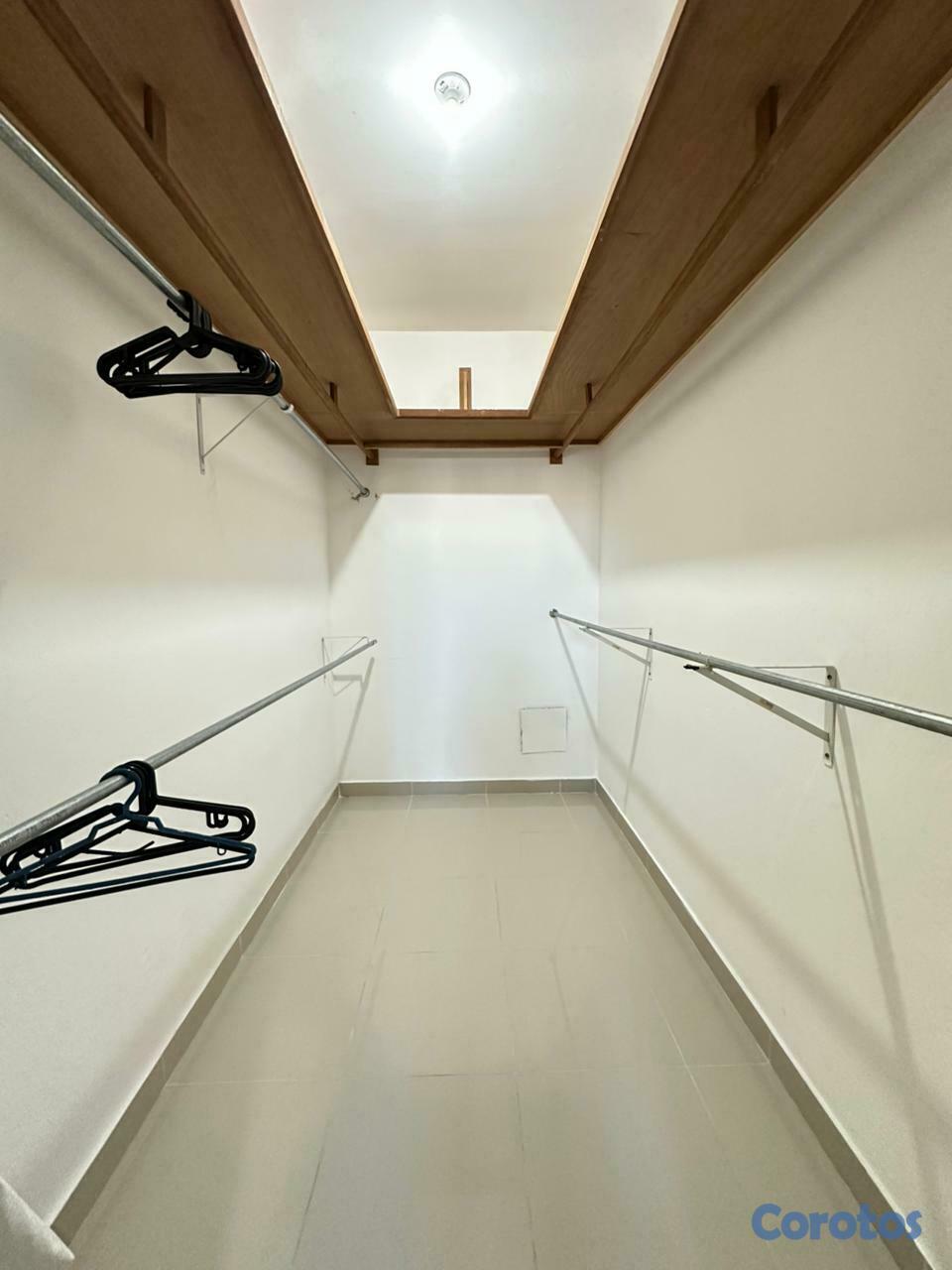 apartamentos - Apartamento en Alquiler con L/B US$1.500 - 3 Habit 6