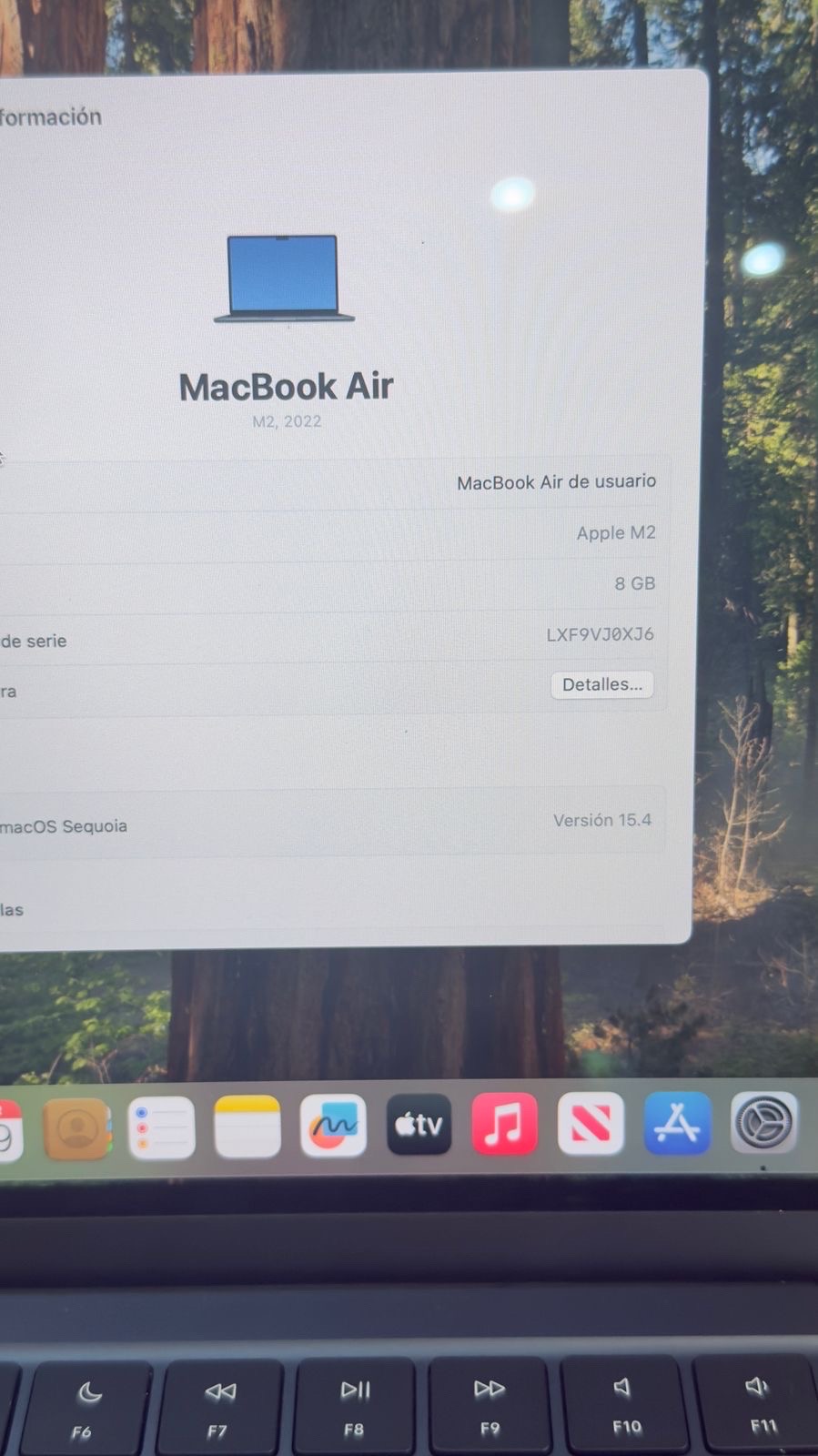 computadoras y laptops - MacBook Air m2 2022 8Gb de RAM 256Gb 68 ciclos de bateria  1