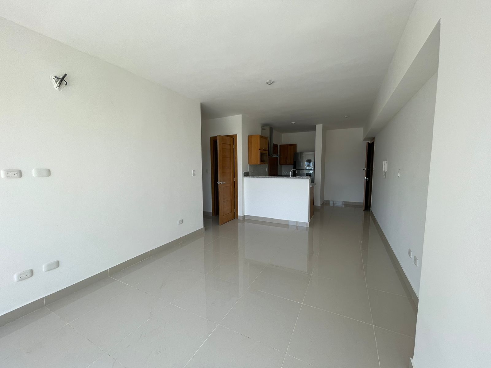 apartamentos - iso 4 Con Ascensor Y Línea Blanca Zona Universitar 0
