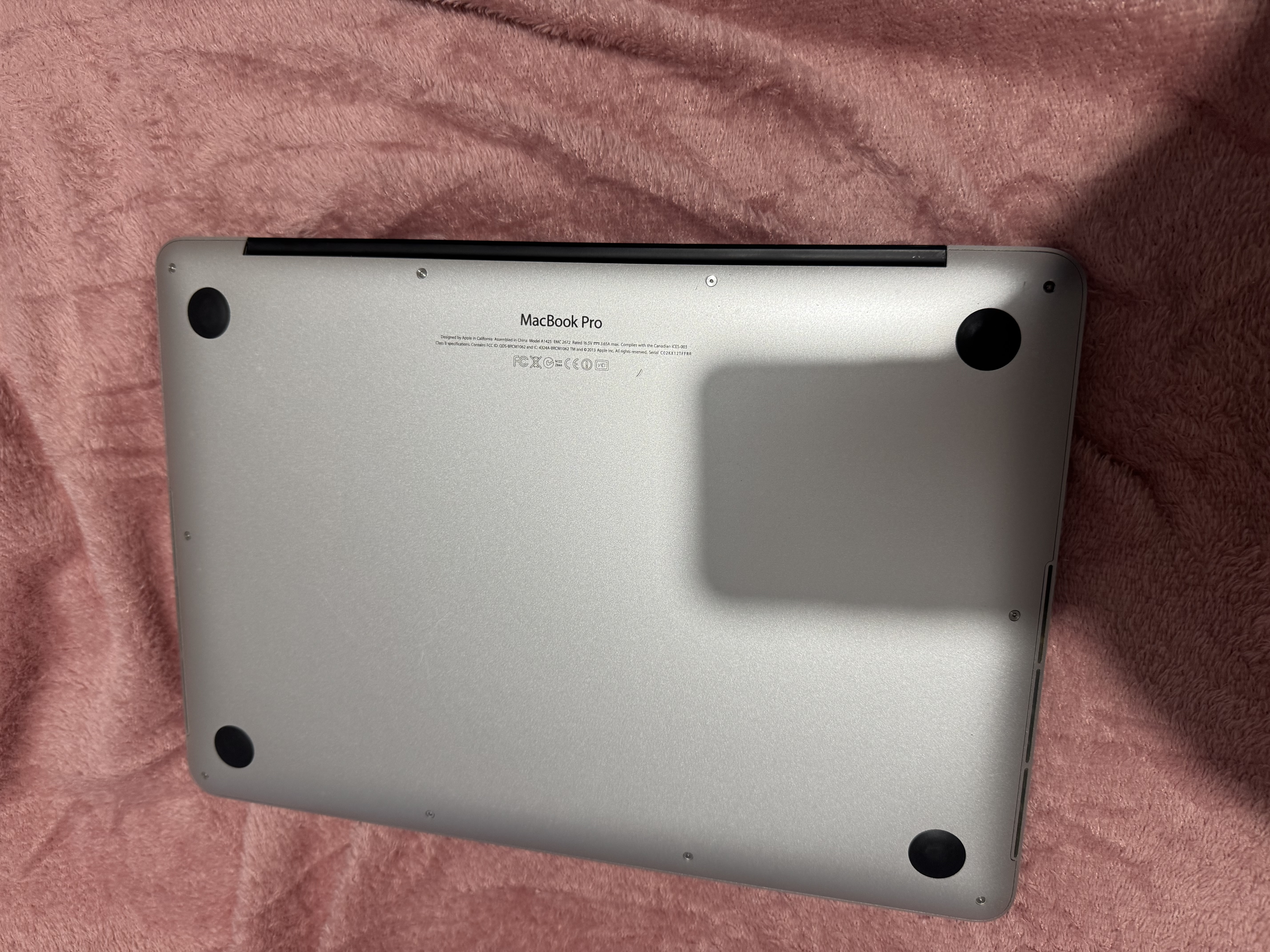 computadoras y laptops - MacBook Pro 2013 256gb 3