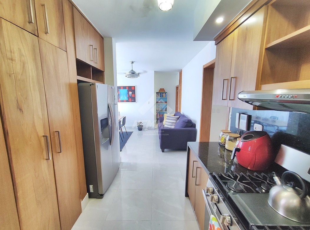 apartamentos - 5TO NIVEL CON ASCENSOR Y PISCINA LLANOS GURABO SANTIAGO  8