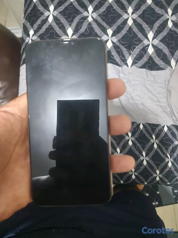 celulares y tabletas -     iphone 11 pro max capacidad 64 gb 8