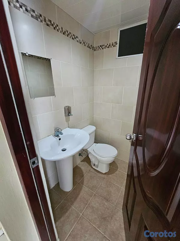apartamentos - SE VENDE ESPACIOSO APTO EN JUAN DOLIO 9