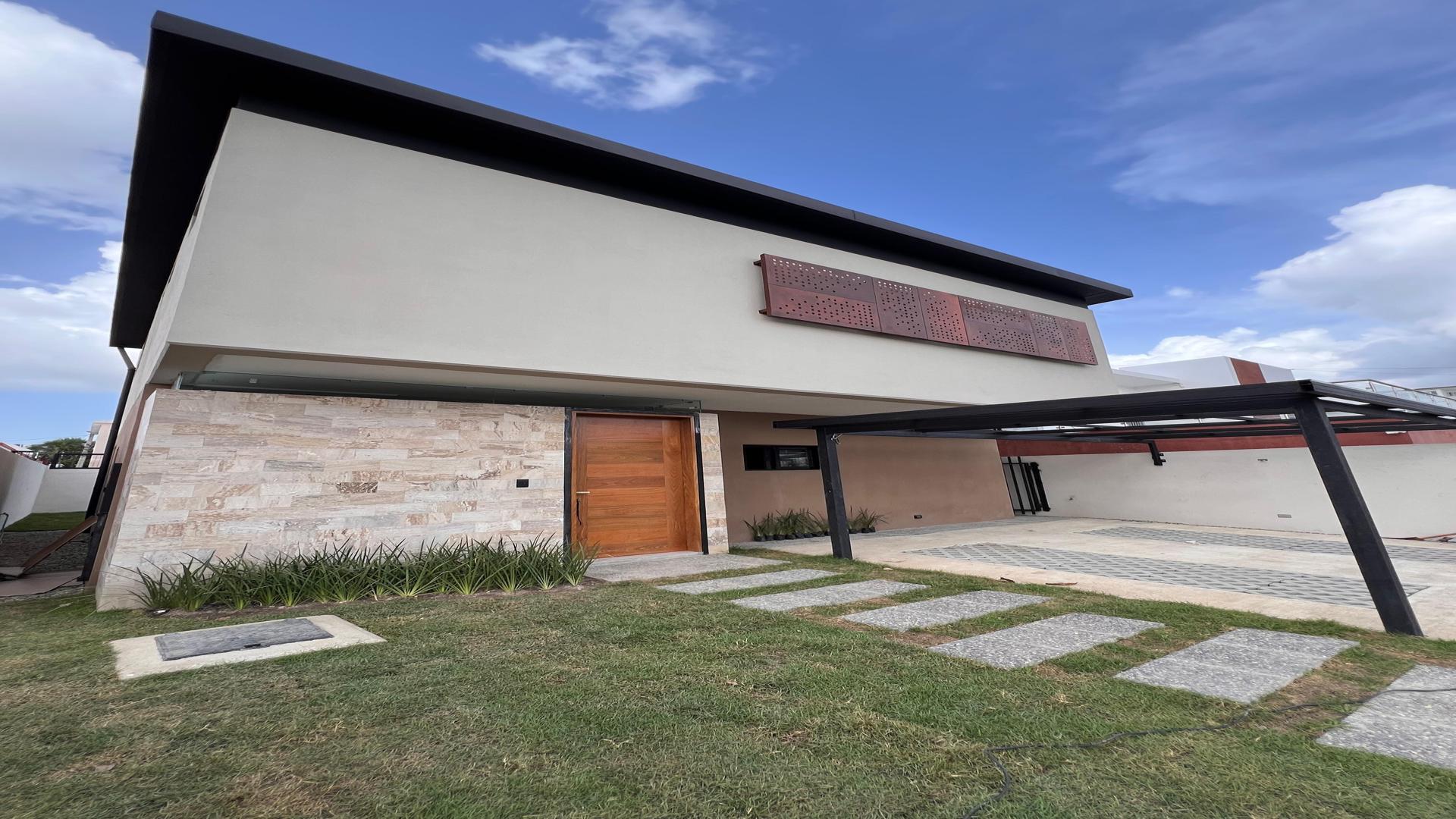 casas - CASA EN VENTA, JARDINES DEL SUR 2