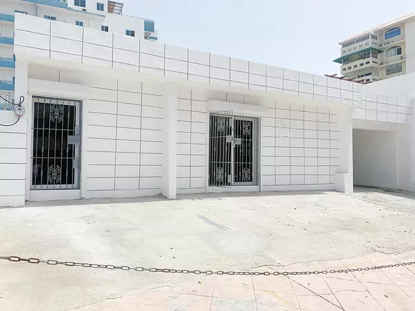 oficinas y locales comerciales - Local céntrico en Gazcue  7