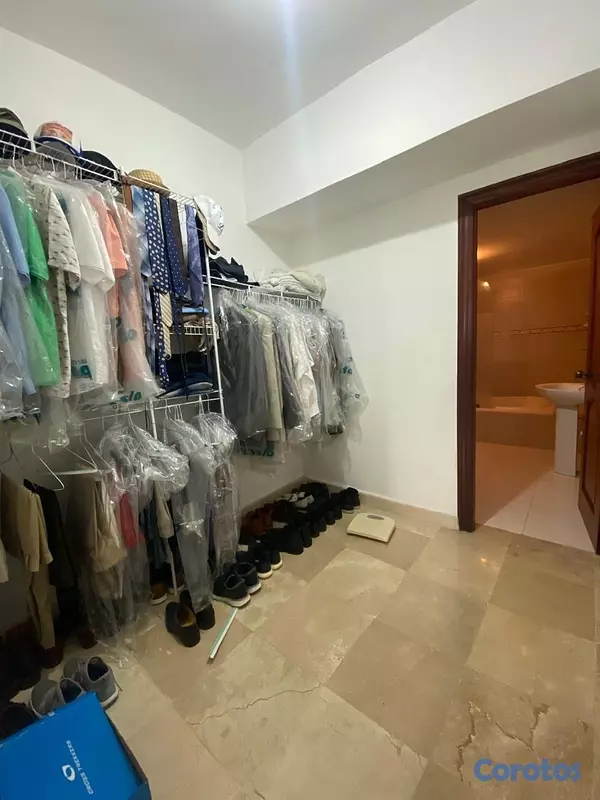 apartamentos - Apartamento clásico de 3 habitaciones en Urb Real 4