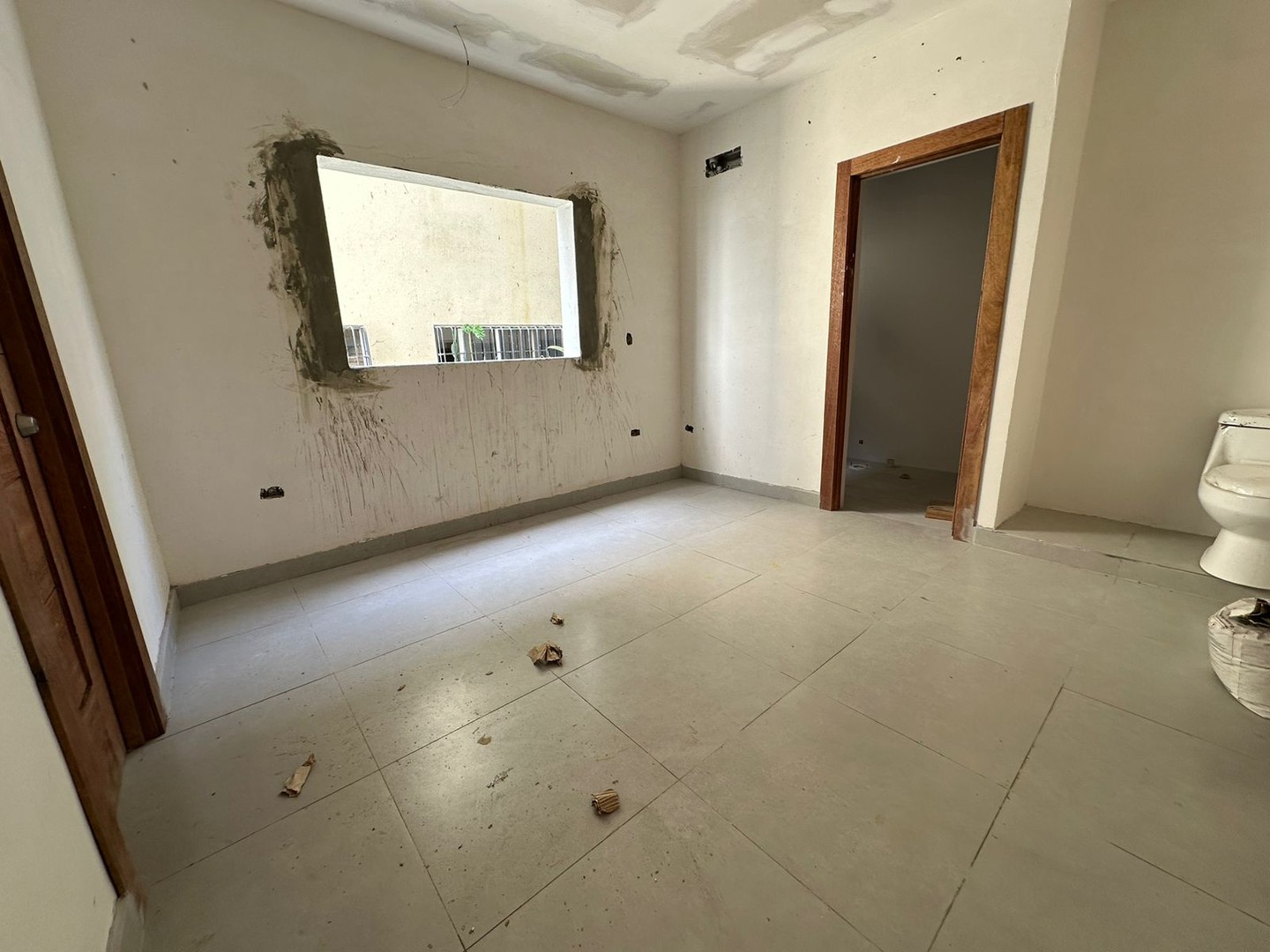 apartamentos - Vendo casi listo, apartamento en venta Mirador Sur
 Precio US$272,000 
-161 M2 
 9