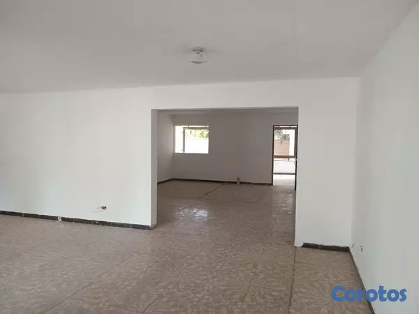 casas - Casa en el Millon para Vivienda y oficina en Oferta  5