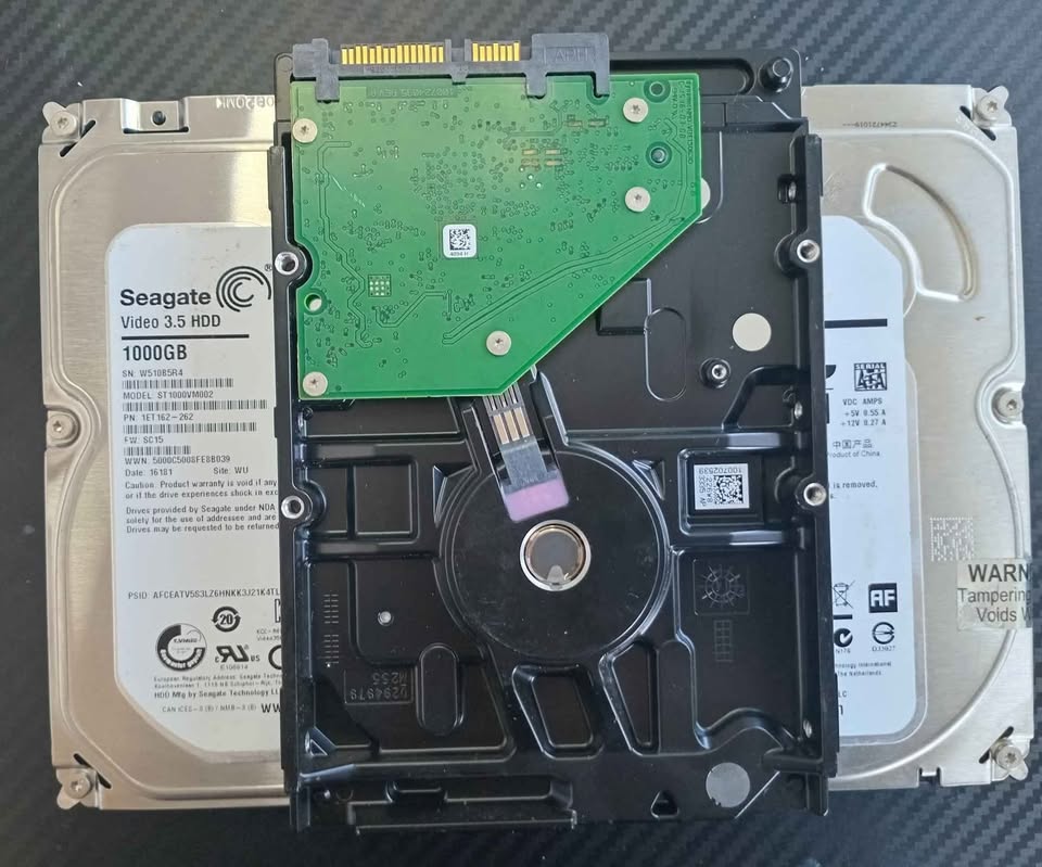 computadoras y laptops - DISCO DURO 1 TB (1000 GB) SEAGATE  2