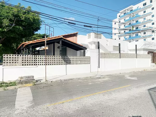 oficinas y locales comerciales - Local esquinero amplio 3