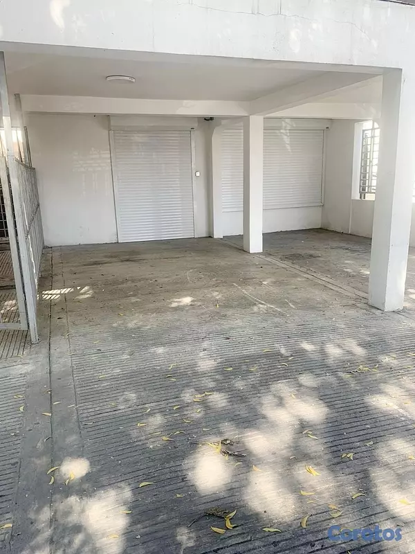 oficinas y locales comerciales - Alquiler local en Primer nivel  4