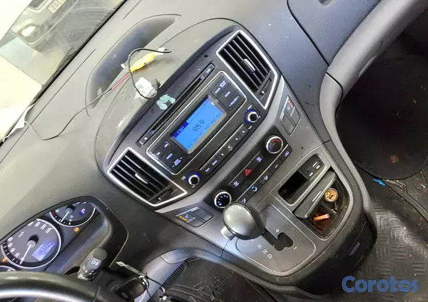 otros vehiculos - HYUNDAI GRAND STAREX 2021 GRIS 8