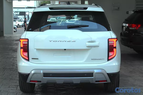 jeepetas y camionetas - KGM Torres URBAN PLUS  4