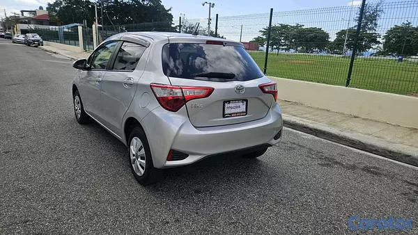 carros - Toyota vitz 2020 2