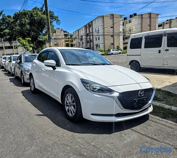 carros - Mazda 2 Demio 2020 4