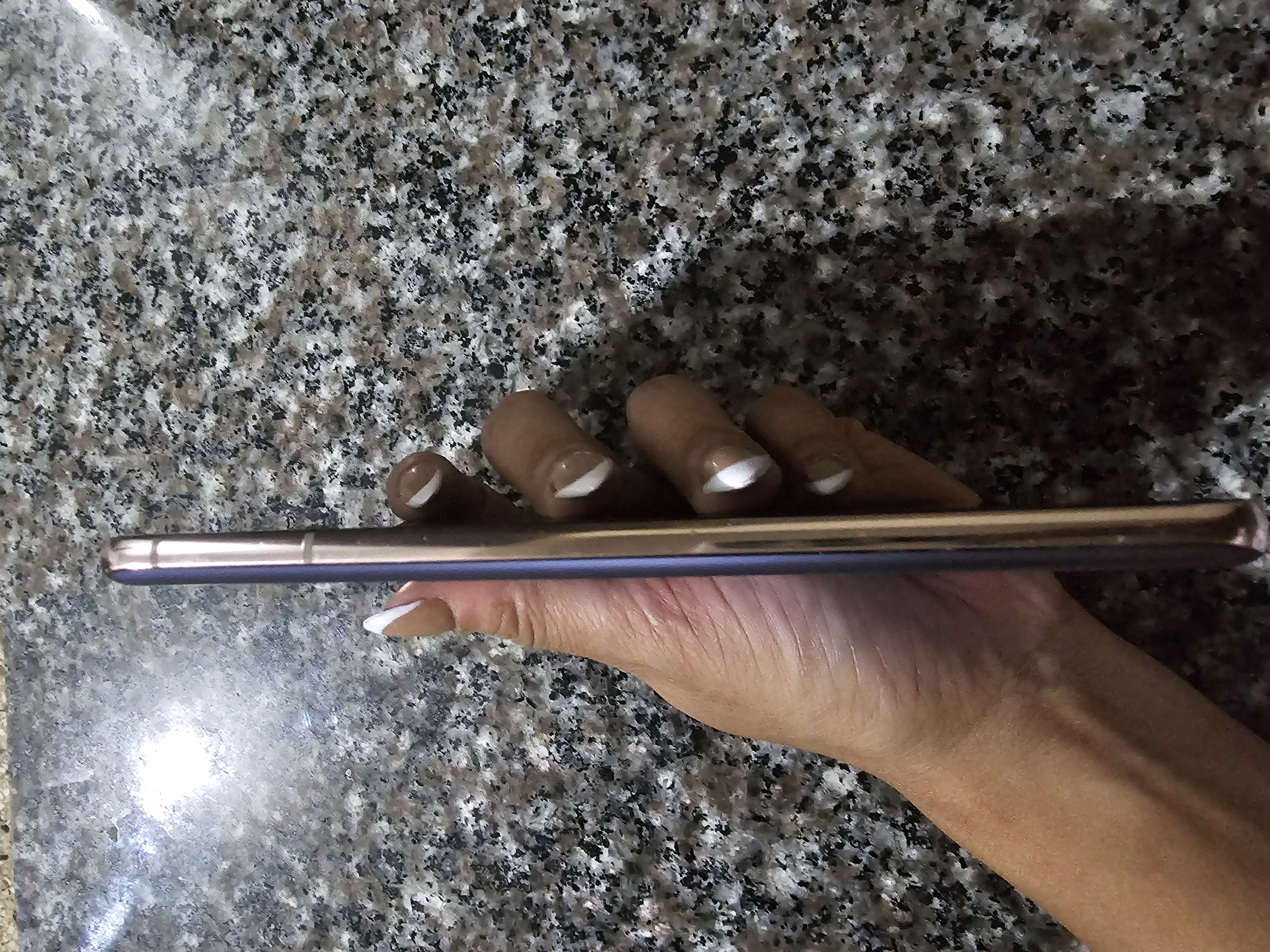 celulares y tabletas - Samsung Galaxy S21 Plus 3