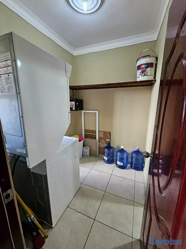 apartamentos - SE VENDE ESPACIOSO APTO EN JUAN DOLIO 11