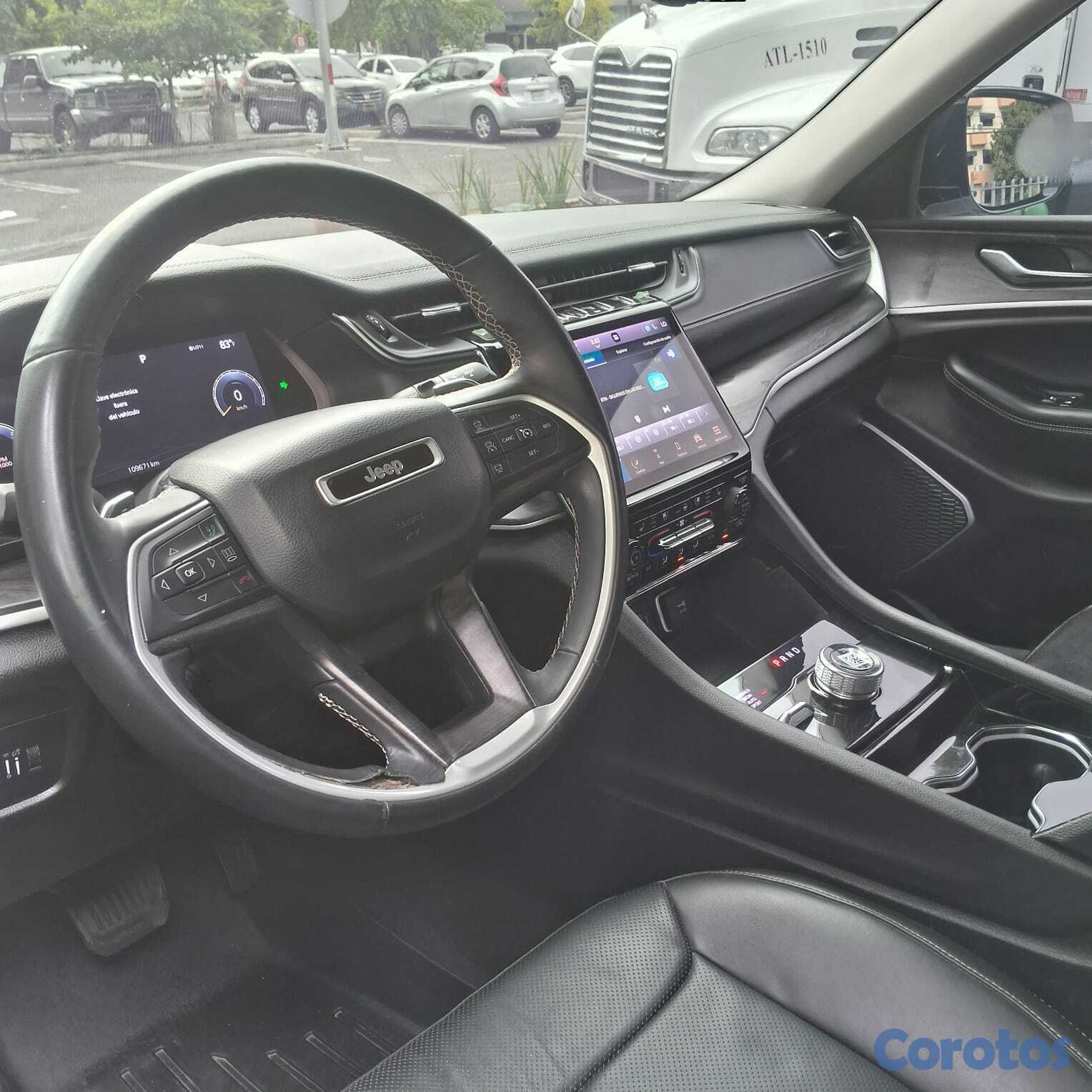 jeepetas y camionetas - 🔷 Jeep Grand Cherokee Limited 2023 | Lujo, tecnolo 2