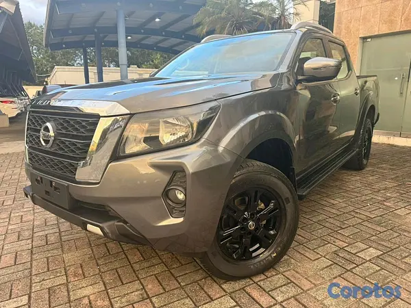 jeepetas y camionetas - Nissan frontier xe 2022 6