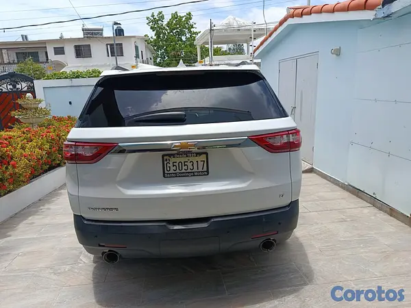 jeepetas y camionetas - oportunidad Chevorlet Travers LT 2