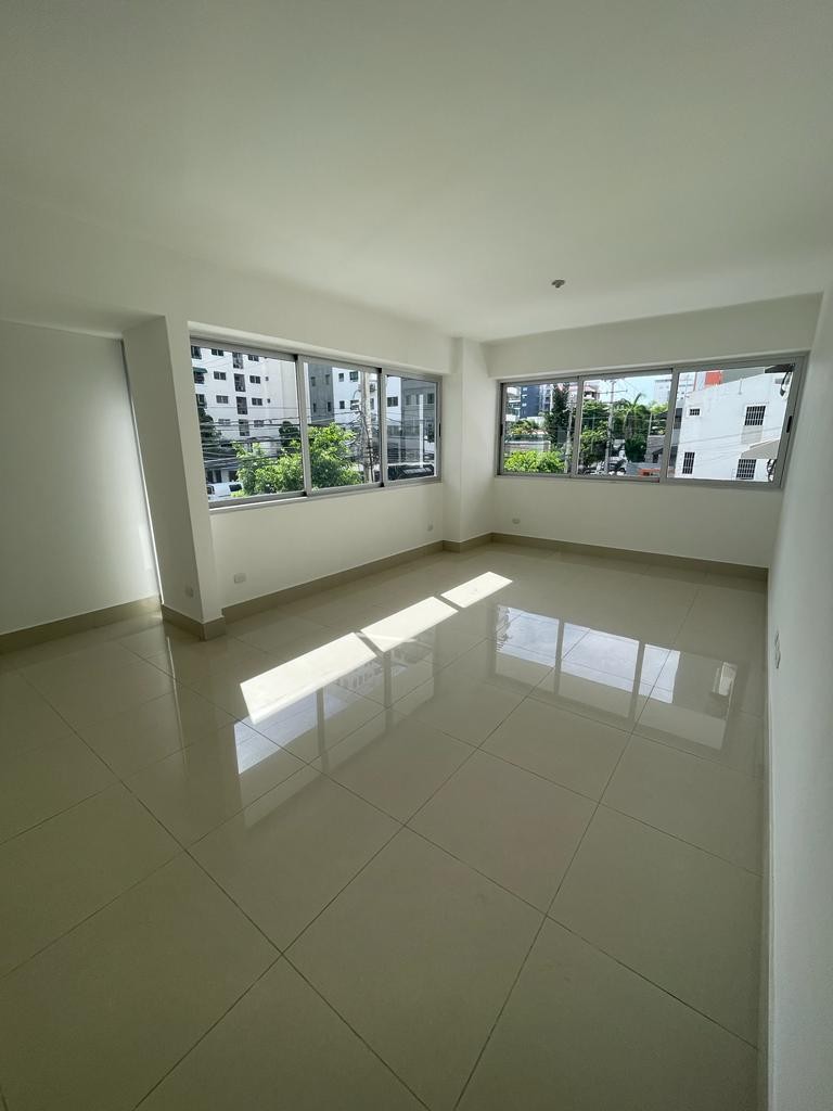 apartamentos - Se vende apartamento en Evaristo Morales 2