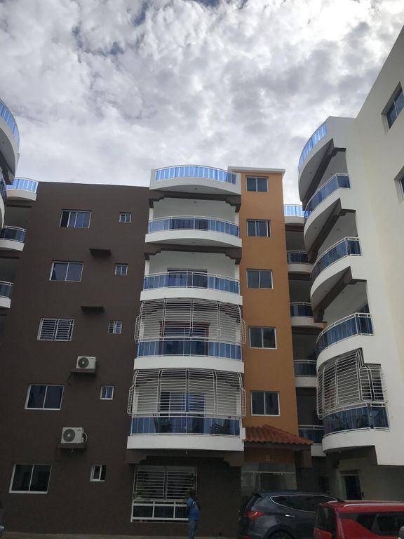 apartamentos - venta de apartamento en Alma Rosa 1 Santo Domingo este 