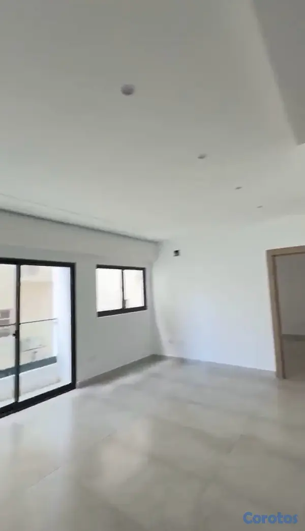 apartamentos - Apartamento en alquiler en Evaristo Morales 
 5