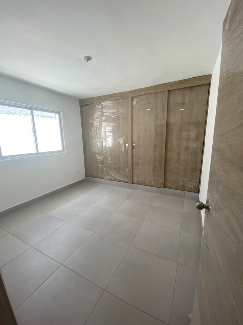 apartamentos - Venta de casa en la autopista de san Isidro santo  domingo 1er nivel listo 6