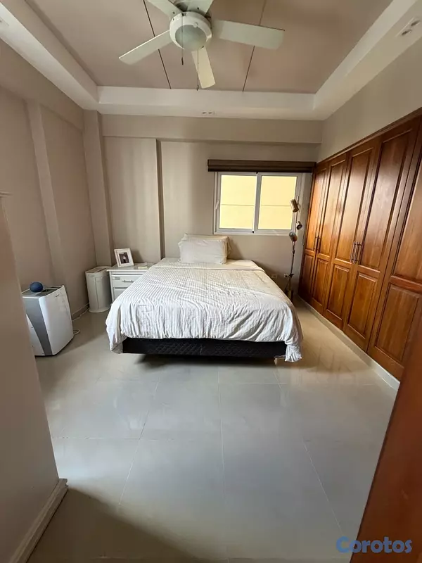 apartamentos - vendo los cacicazgos con o sin muebles tres habitaciones con baño dos parqueos  6