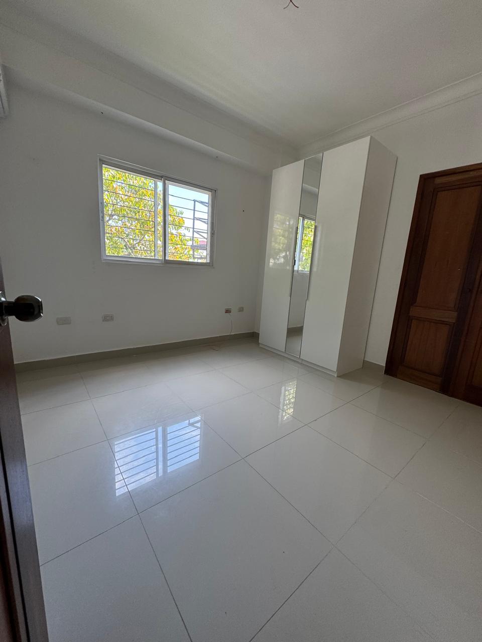 apartamentos - 🔵 Alquilo apartamento piso 2 con terraza en arr 2