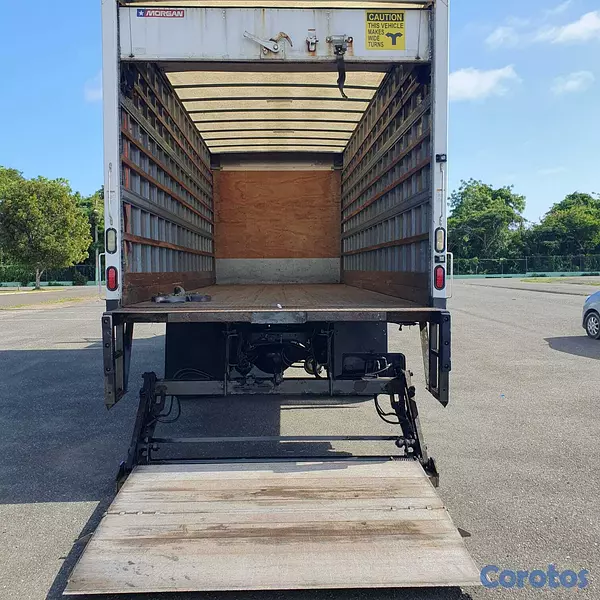 camiones y vehiculos pesados - Se vende FREIGHTLINER 2013. 6