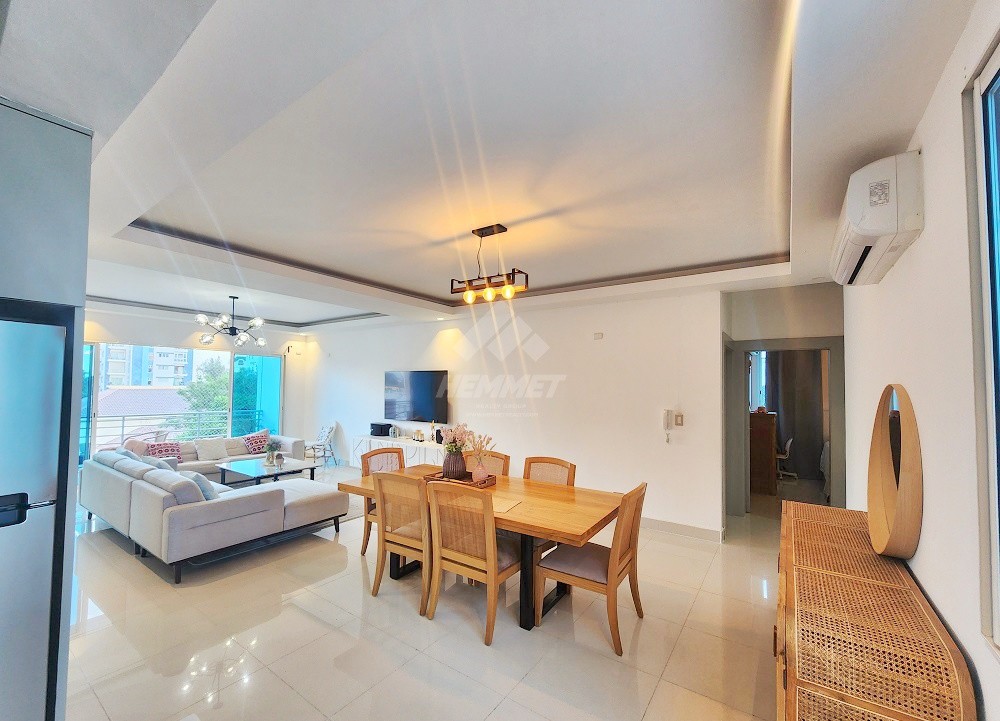 apartamentos - APARTAMENTO ASCENSOR Y PLANTA FULL LA ESMERALDA STGO.  6
