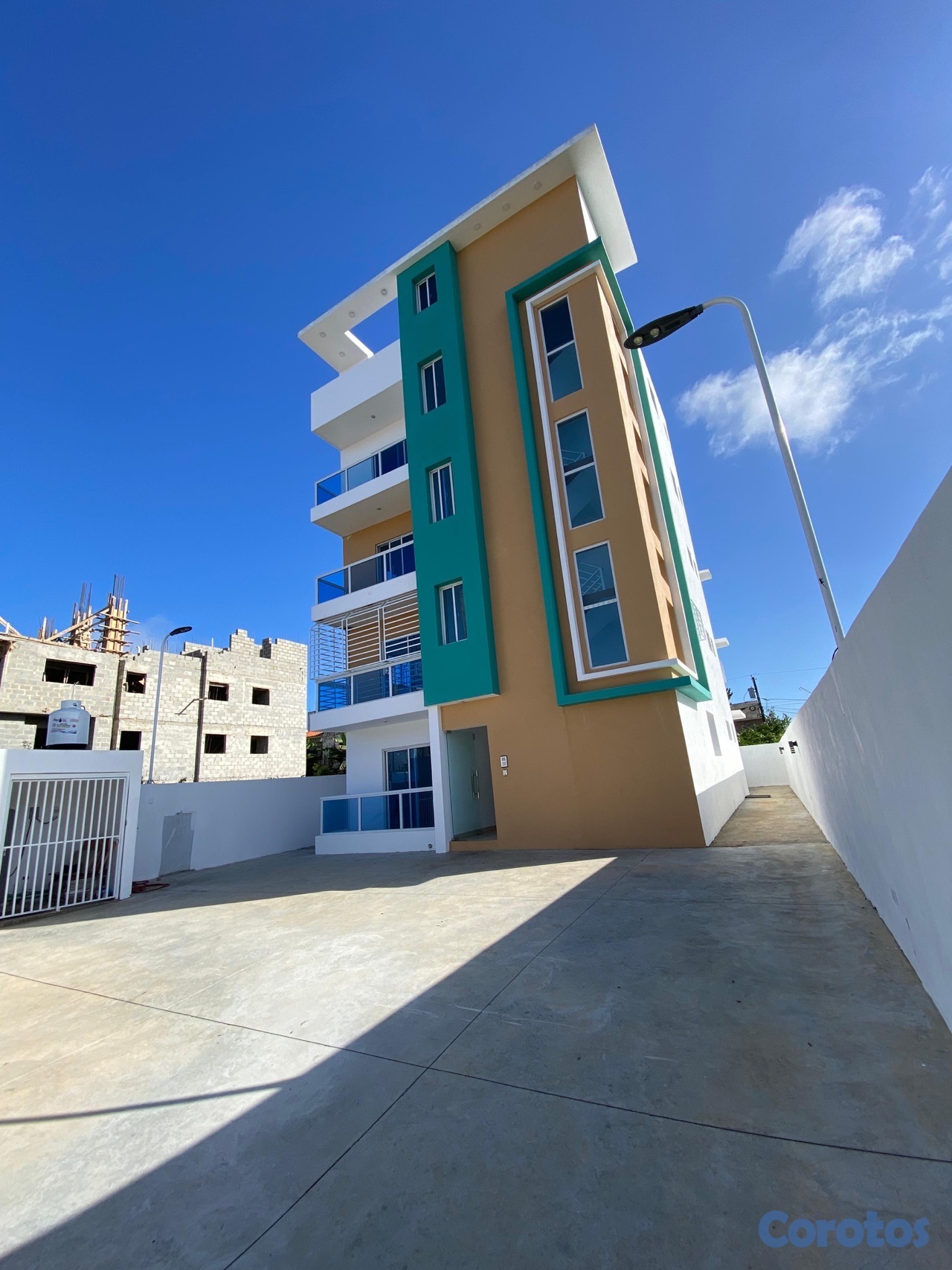 apartamentos - Apartamento 112m² en Santo Domingo Este | 3 Hab | 2 Parqueos | RD$7,000,000 1