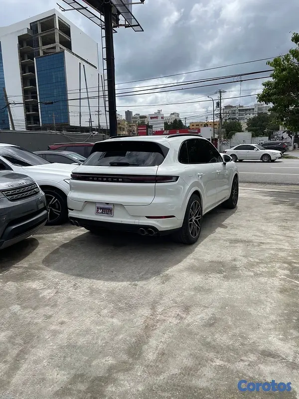 jeepetas y camionetas - Porsche Cayenne 2024 8