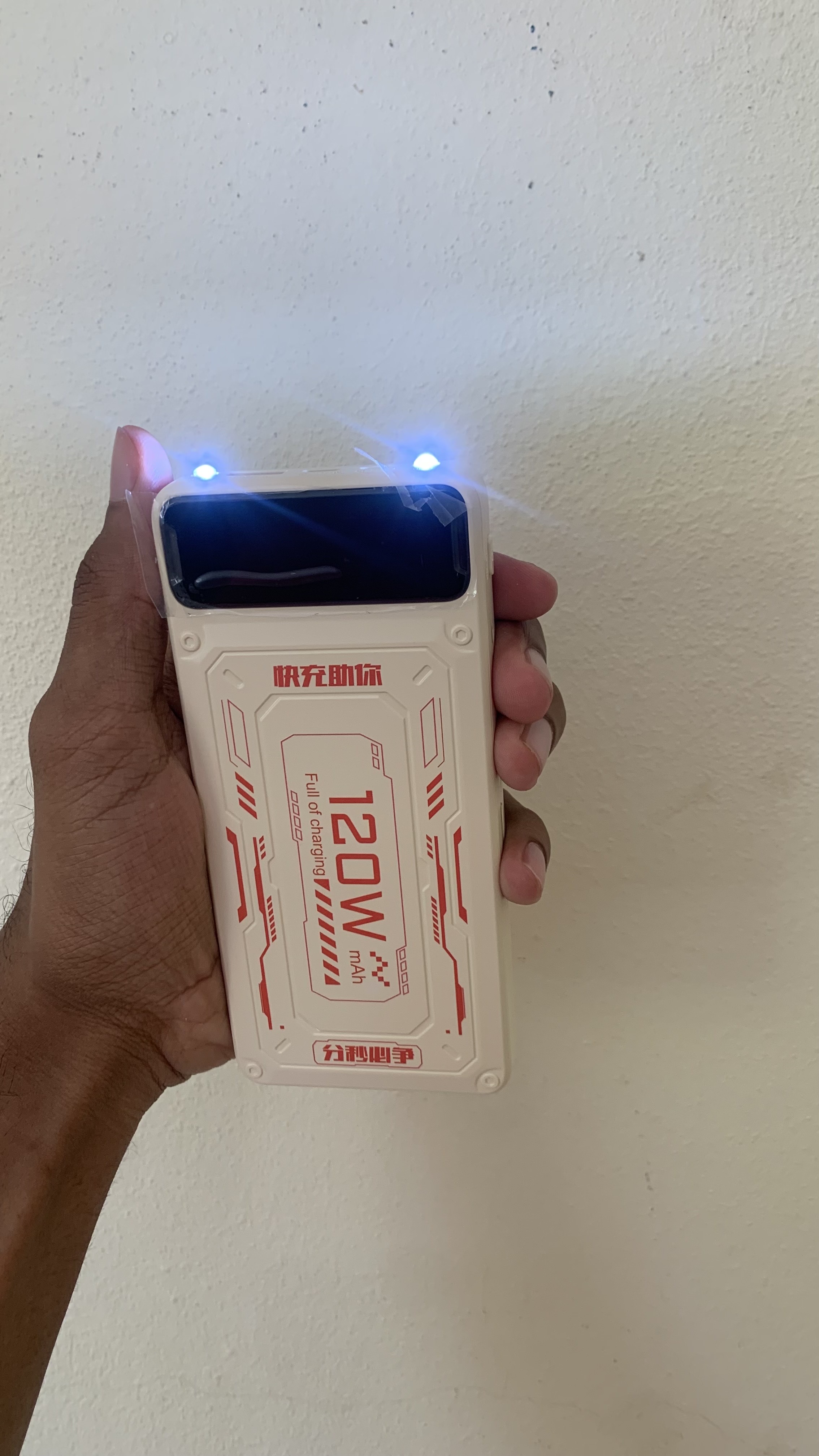 celulares y tabletas - Cargador portátil 28,000mah con linterna incluida y 65W de carga rápida  4